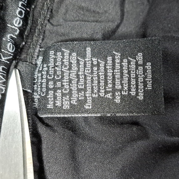 Calvin Klein Jeans Skinny Black Dark Wash Straight Leg Jeans 5 Pockets VG 16 - Picture 4 of 12